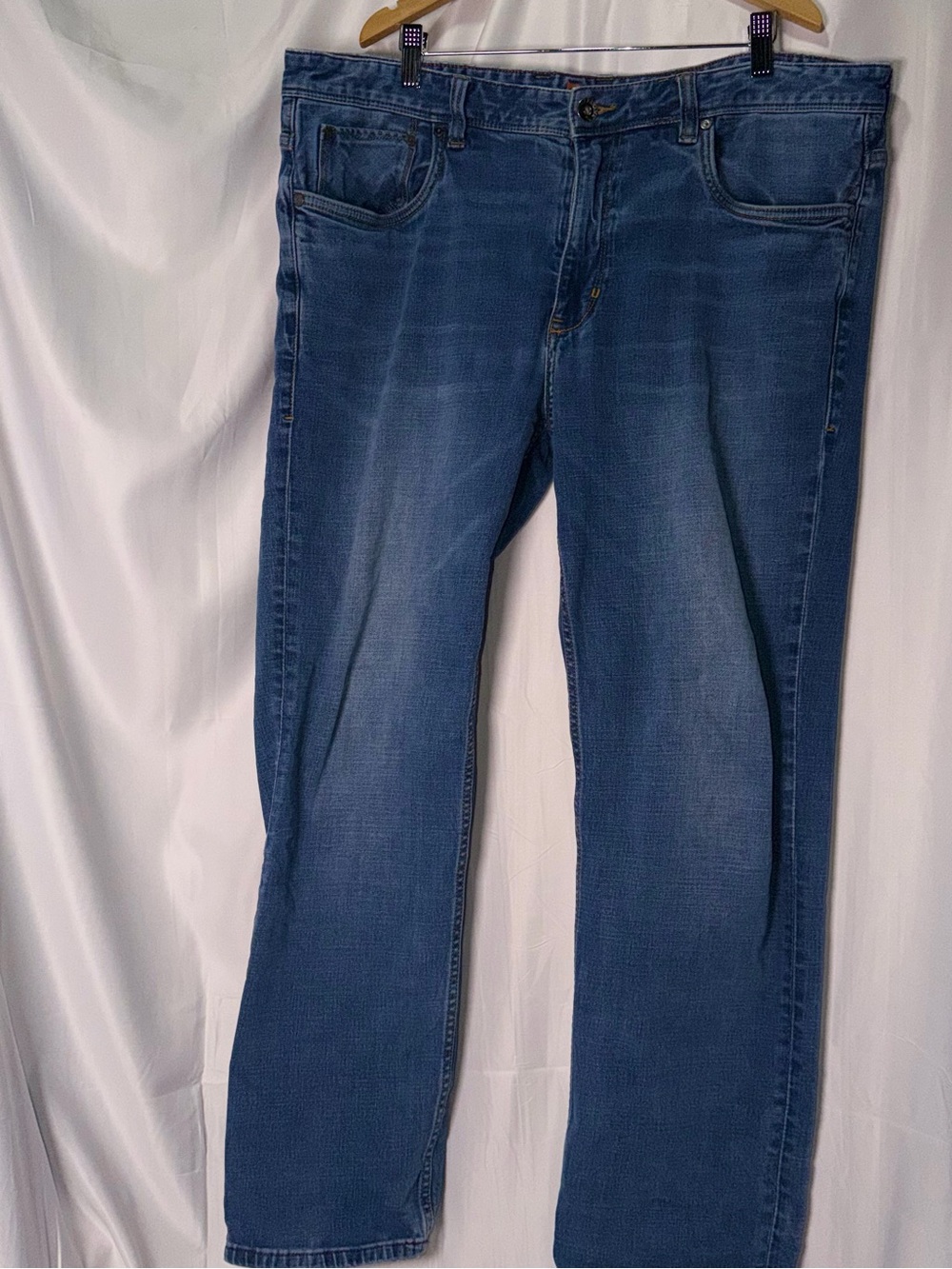 MEN Tommy Bahama Jeans - Medium Blue